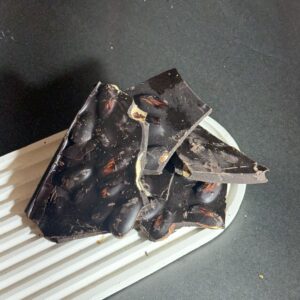 Almond Chocolate (per Kg)